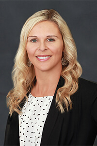 Omaha Eye Doctor Staci Hanus, O.D.