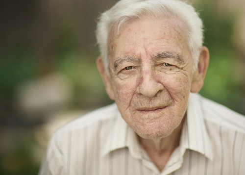 Older man with cataracts
